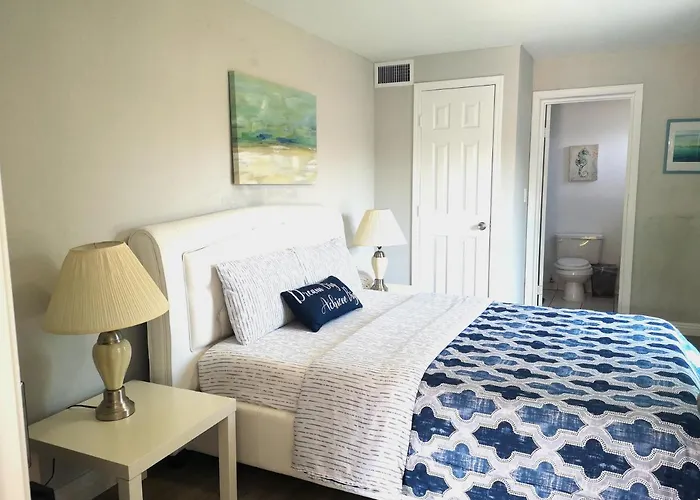 Pasadena Suite With Private Entrance
