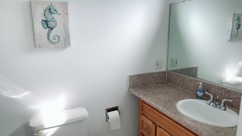 With Private Entrance * Pasadena